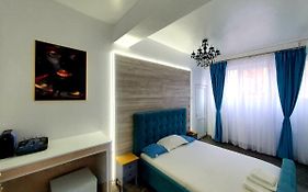 Bravo Rooms